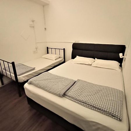 بيت شباب Sydney Backpackers Jonker Street Melaka المظهر الخارجي الصورة